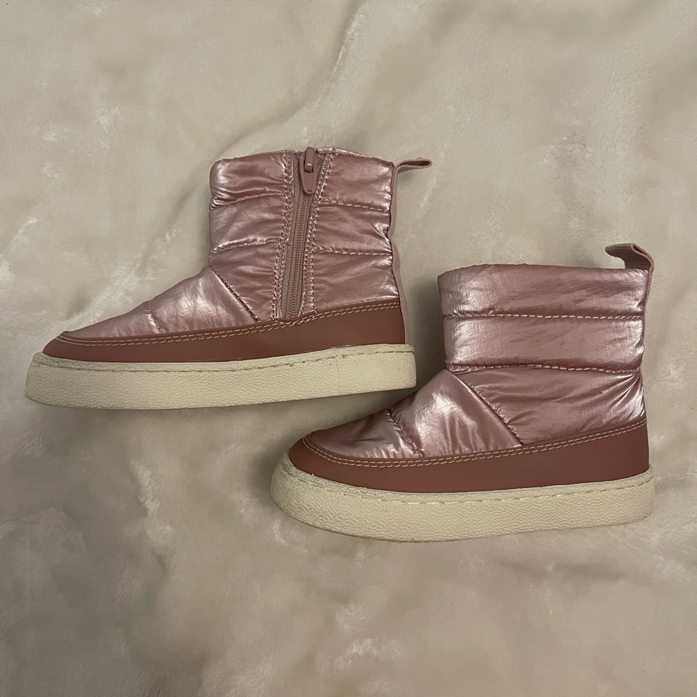 Zara baby pink booties. Size EU 22; equivalent to 5-6